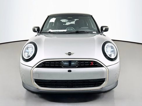 New 2026 MINI Cooper S image 2