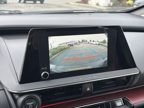 Certified 2024 Toyota Prius Prime image 22