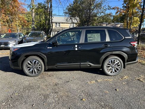 New 2025 Subaru Forester Touring image 5