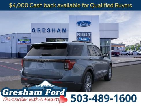 New 2026 Ford Explorer Active w/ Active Comfort Package AWD/4WD image 9