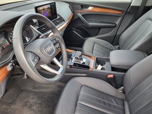 Certified 2023 Audi Q5 2.0T Premium w/ Convenience Package image 10
