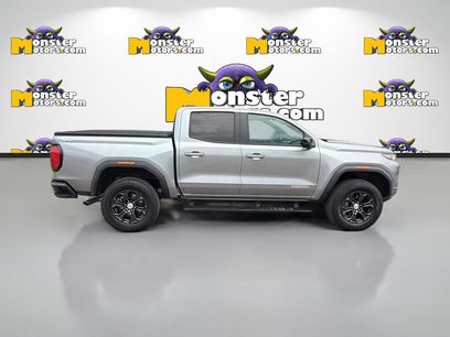 Used 2024 GMC Canyon Elevation w/ Convenience Package