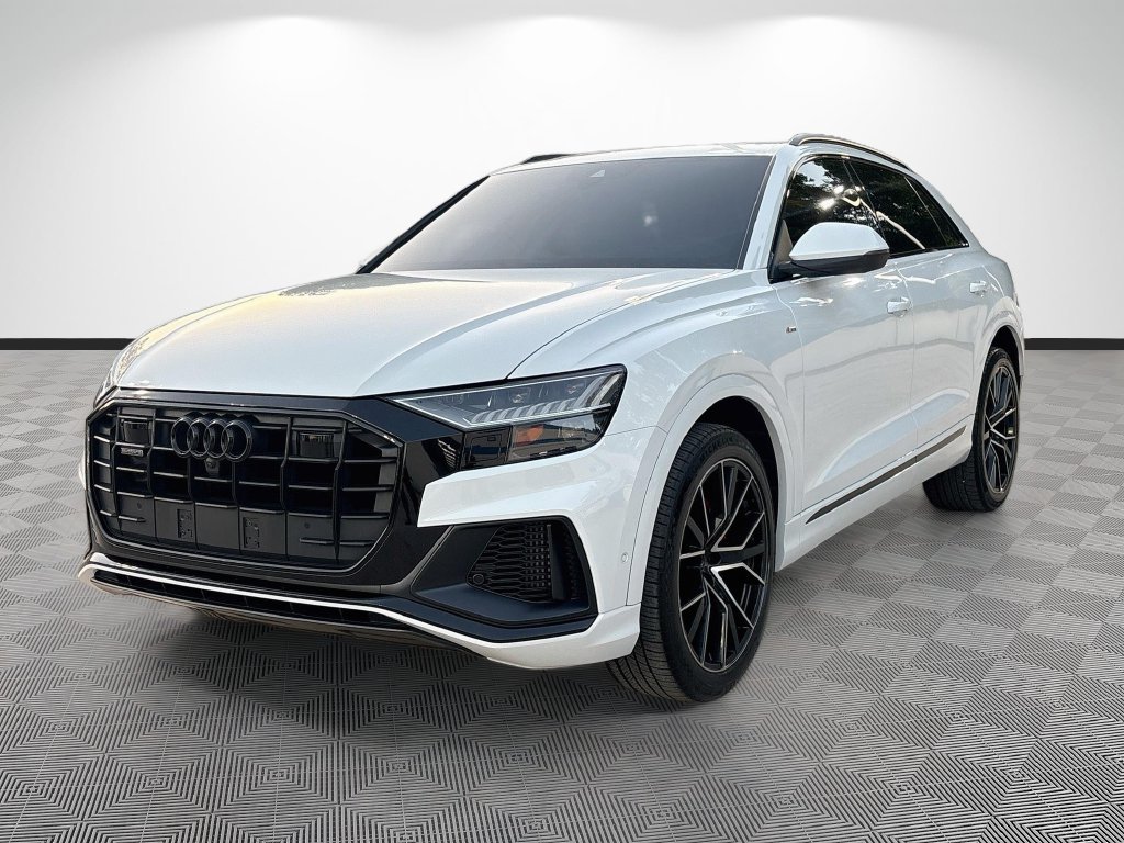 Used 2021 Audi Q8 Prestige w/ Prestige Package AWD/4WD image 3