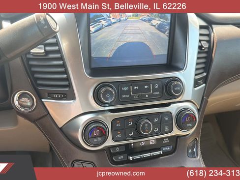 Used 2019 Chevrolet Suburban LT w/ RST Edition AWD/4WD image 18