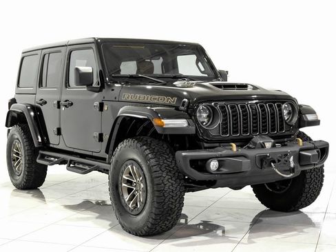 Used 2024 Jeep Wrangler Unlimited Rubicon 392 w/ Dual Top Group image 3