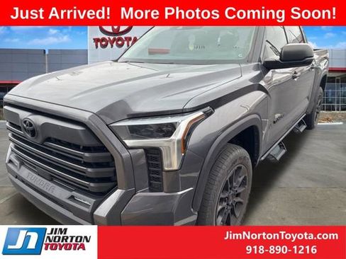 Used 2023 Toyota Tundra SR5 image 3