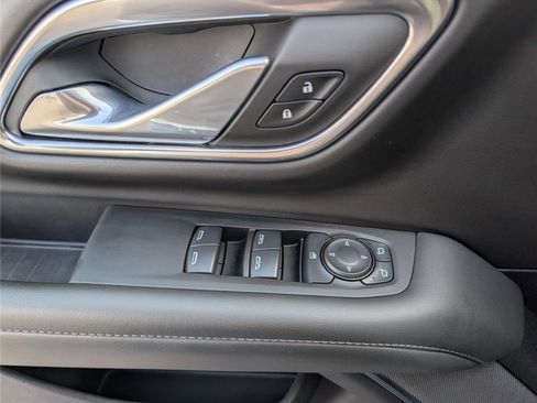 Used 2024 Chevrolet Tahoe LS image 18