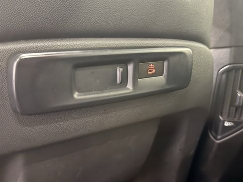 Used 2022 BMW X5 xDrive40i w/ Climate Comfort Package image 27