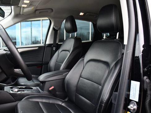 Used 2022 Ford Escape SEL AWD/4WD image 13