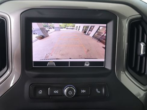 Used 2023 Chevrolet Silverado 1500 Custom Trail Boss AWD/4WD image 23