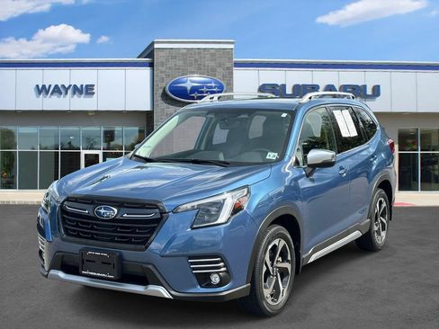 Certified 2023 Subaru Forester Touring AWD/4WD image 2