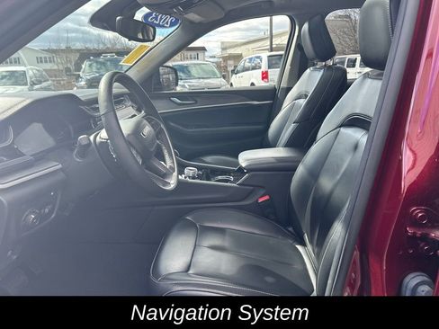 Used 2023 Jeep Grand Cherokee 4WD 4xe image 15