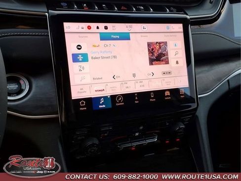 Used 2022 Jeep Grand Cherokee Limited 4xe image 21