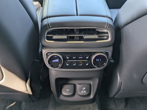 Used 2023 Genesis GV80 3.5T w/ Prestige Package image 23