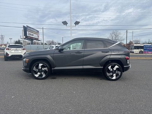 Used 2024 Hyundai Kona Limited image 10