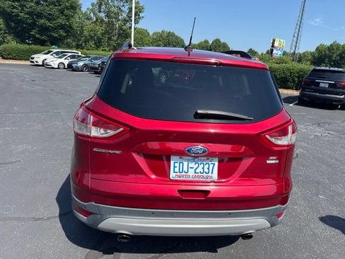 Used 2015 Ford Escape SE w/ Equipment Group 201A AWD/4WD image 5