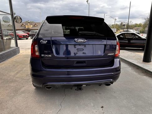 Used 2011 Ford Edge Sport w/ Driver Entry Pkg image 7