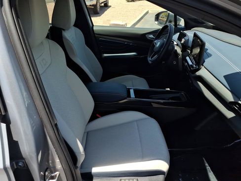 Certified 2024 Volkswagen ID.4 S RWD image 11