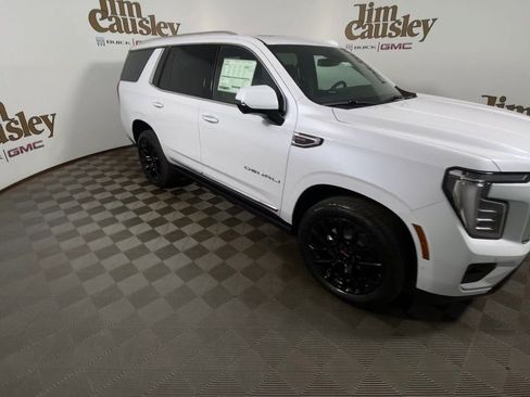New 2026 GMC Yukon Denali w/ Sun & Power Step Package AWD/4WD image 2