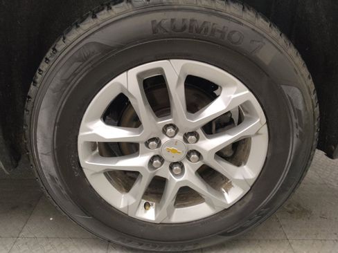 Used 2020 Chevrolet Traverse LT AWD/4WD image 31