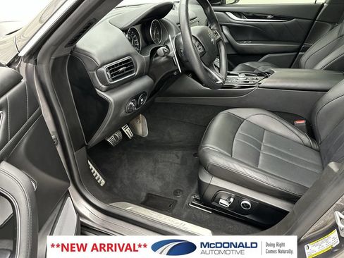 Used 2021 Maserati Levante S GranSport AWD/4WD image 10