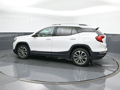 Used 2019 GMC Terrain SLT image 3