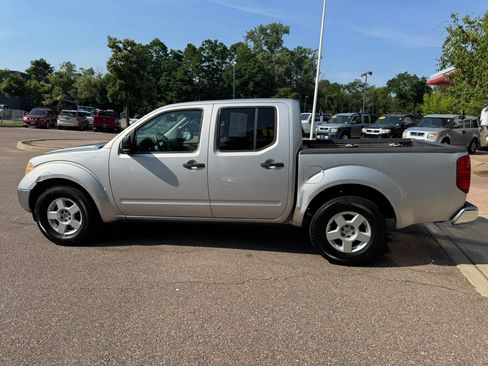 Used 2006 Nissan Frontier SE w/ (P01) Power Pkg RWD image 4