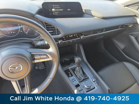 Used 2023 MAZDA MAZDA3 s image 30