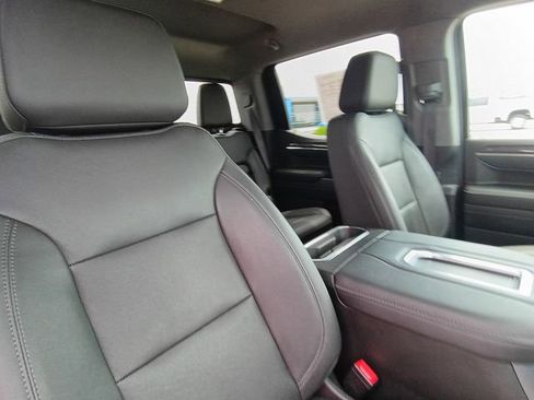 Used 2022 Chevrolet Silverado 1500 LTZ AWD/4WD image 15