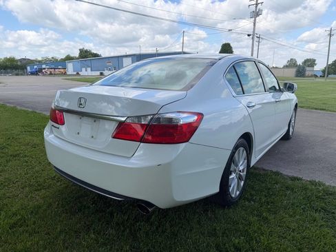 Used 2015 Honda Accord EX image 5