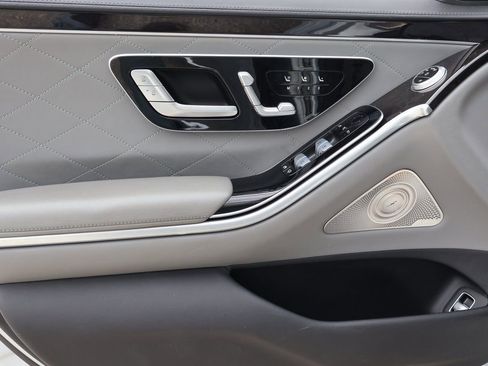 Used 2022 Mercedes-Benz S 580 4MATIC Sedan image 9