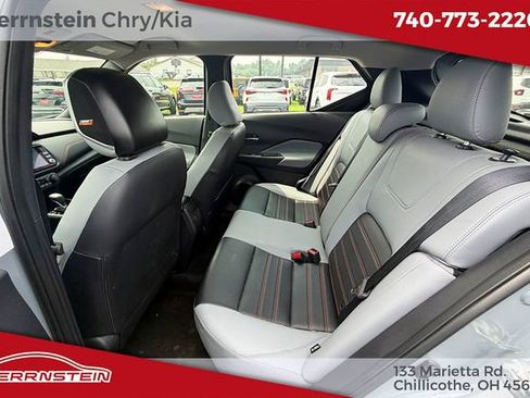 Used 2024 Nissan Kicks SR w/ SR Premium Package FWD image 19