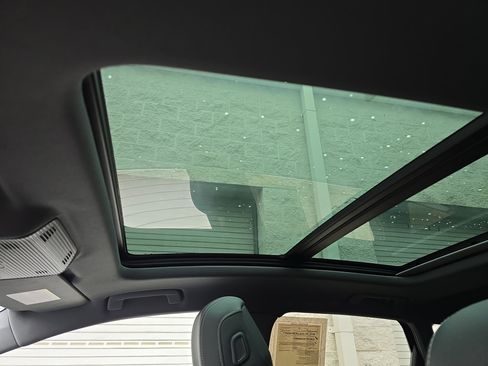 Used 2023 Audi Q4 e-tron Premium Plus w/ Premium Plus image 30