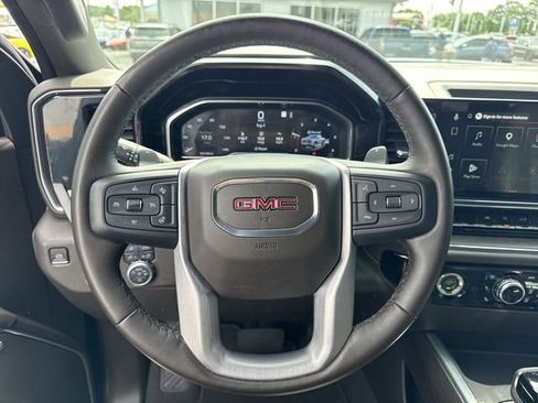 Used 2023 GMC Sierra 1500 SLT w/ SLT Convenience Package AWD/4WD image 16