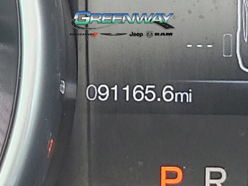 Used 2019 Ford Mustang Premium RWD image 23
