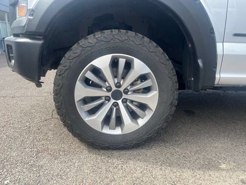 Used 2017 Ford F150 XL w/ Equipment Group 101A Mid AWD/4WD image 3