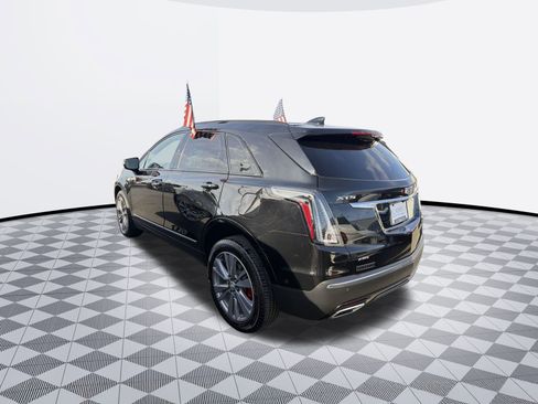 Certified 2022 Cadillac XT5 Sportv w/ Technology Package image 7