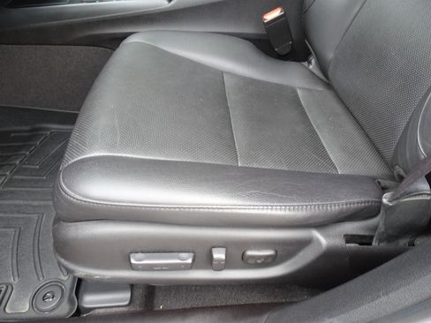 Used 2016 Acura RDX AWD w/ Technology Package image 9