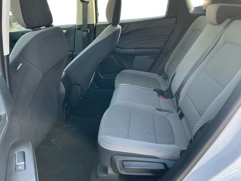 Certified 2022 Ford Escape SE AWD/4WD image 16