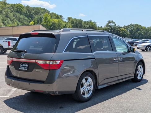 Used 2011 Honda Odyssey Touring image 8
