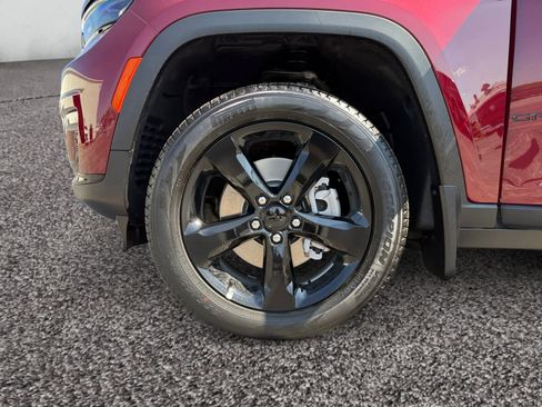 New 2025 Jeep Grand Cherokee L Limited w/ Luxury Tech Group II AWD/4WD image 14