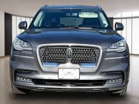 Used 2021 Lincoln Aviator Reserve w/ Equipment Group 210A AWD/4WD image 5