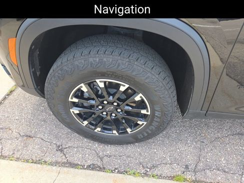 Used 2024 Chevrolet Traverse Z71 w/ LPO, Floor Liner Package AWD/4WD image 7