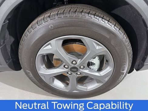 New 2026 Ford Escape ST-Line Select AWD/4WD image 17