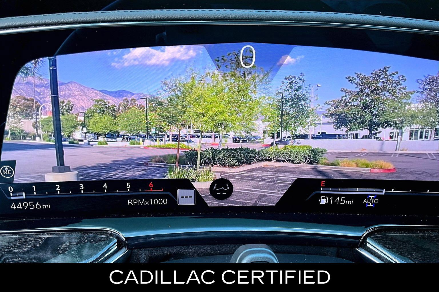 Used 2023 Cadillac Escalade Premium Luxury w/ Performance Package AWD/4WD image 15
