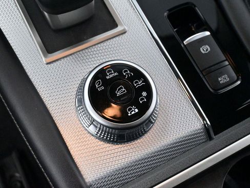 Used 2023 Mitsubishi Outlander SEL image 22