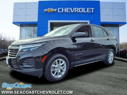 Certified 2023 Chevrolet Equinox LS w/ LPO, Floor Liner Package image 4