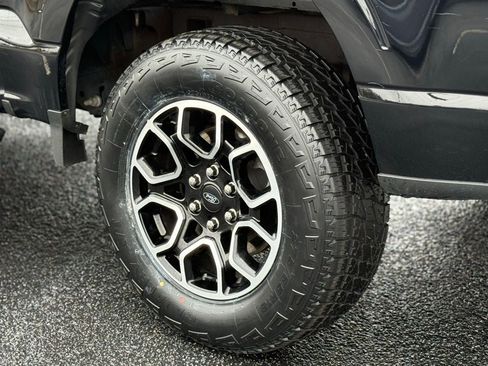 Used 2022 Ford F150 XLT w/ Equipment Group 302A High image 9