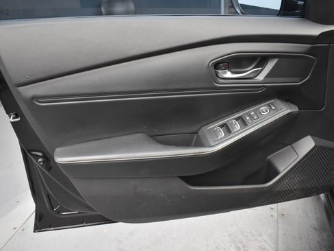 Used 2024 Honda Accord Sport image 5