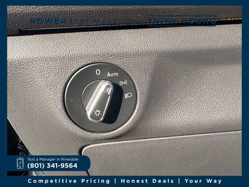 Used 2022 Volkswagen Jetta GLI Autobahn image 18